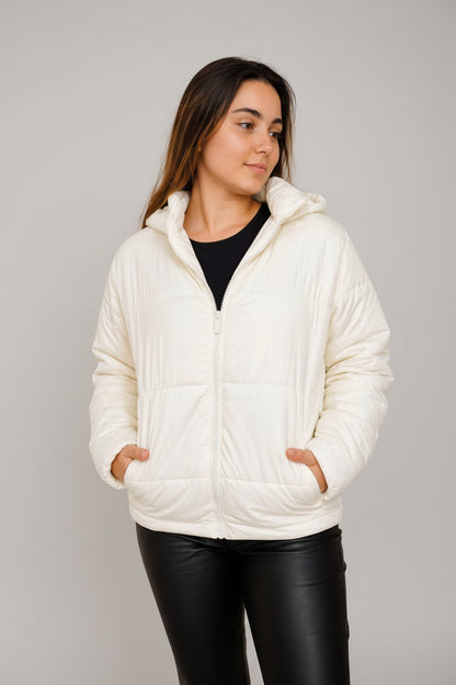 Jaqueta Puffer Matelassê com Capuz | Dona Mon